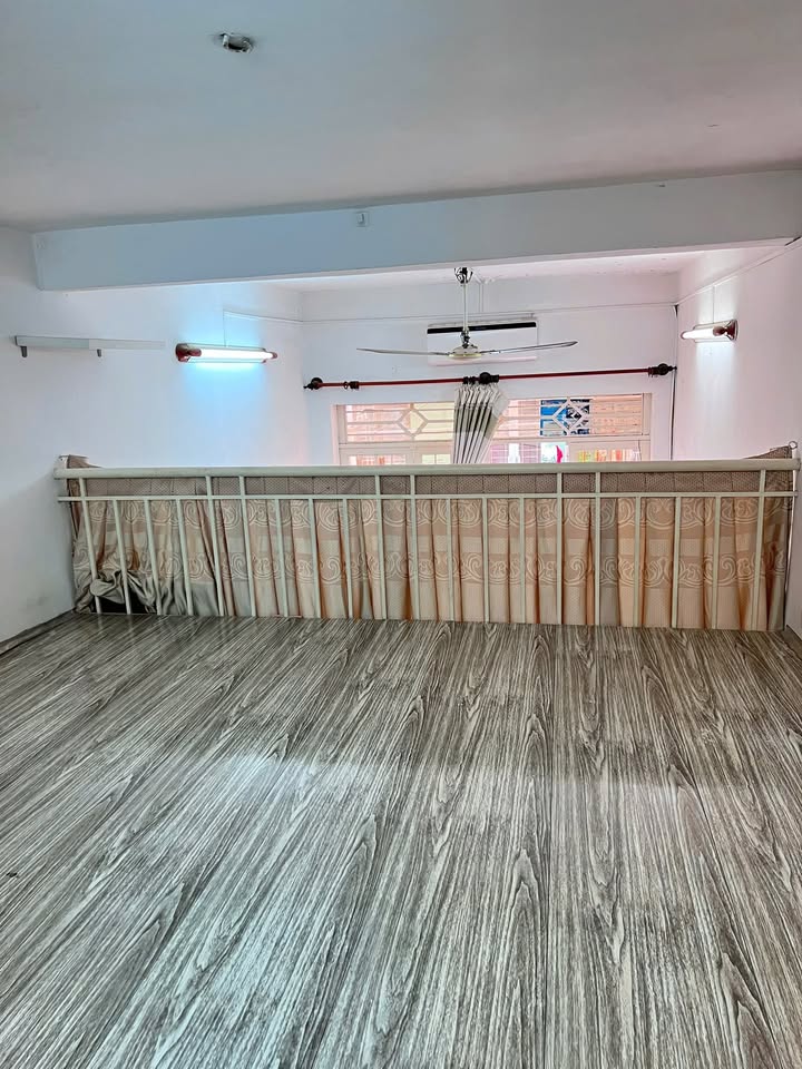 Duplex Ban Công Rộng Q3 - Full Nội Thất, 5 Triệu/Tháng