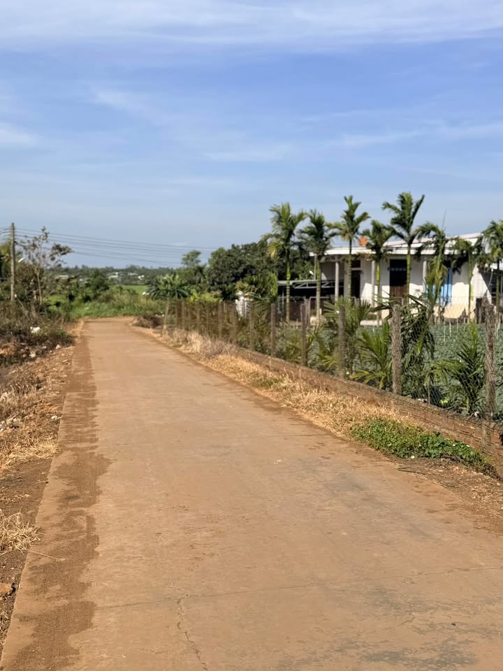 Đất nền Ea Nốp, Đắk Lắk - 860m² - Sổ đỏ chính chủ, giá tốt đầu tư!