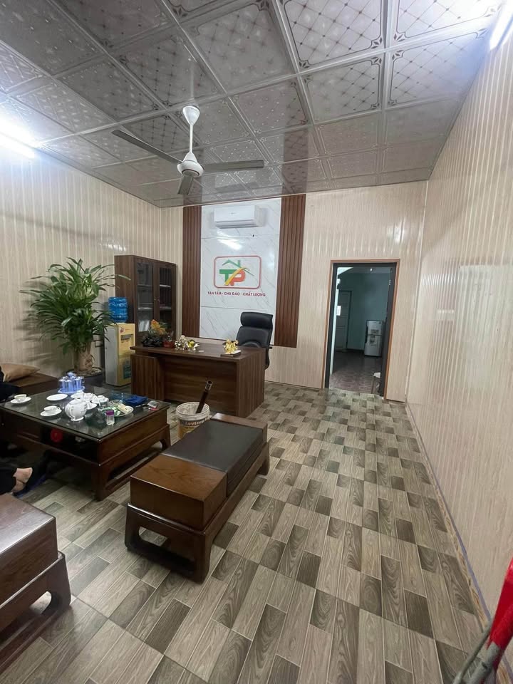 Mặt Tiền Kinh Doanh Hoàng Quốc Việt, Hạ Long - Giá Chỉ 5 Triệu