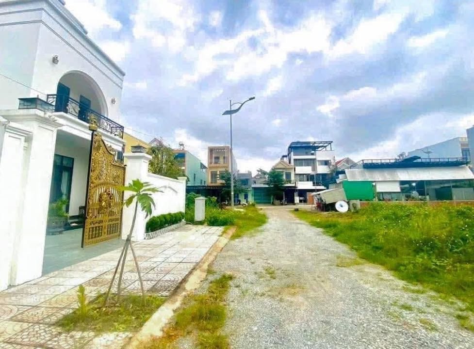 Đất Nền 100m² Khu Dân Cư Chu Văn An - Sổ Đỏ Sẵn Sàng, Giá 2 Tỷ