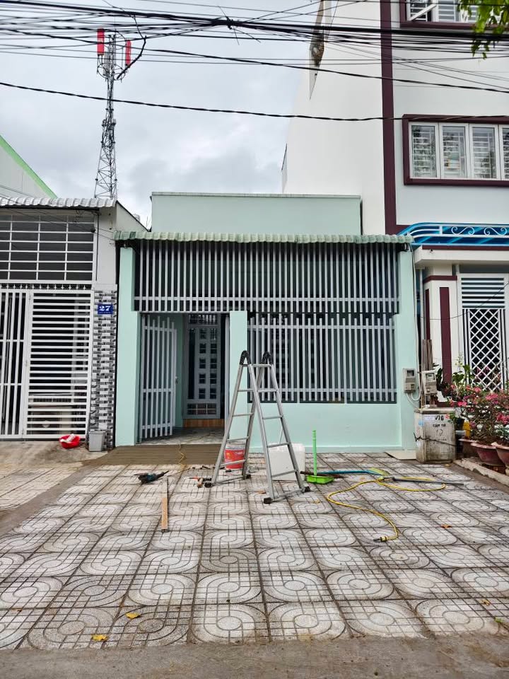 Nhà Nguyên Căn KDC Bình Nhựt, Cần Thơ - 5.5 Triệu/Tháng, Sẵn Sàng Vào Ở Ngay