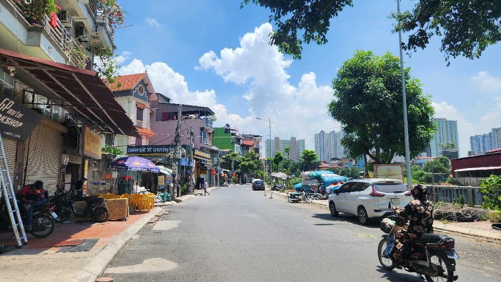 Nhà Mặt Phố Vạn Phúc Hà Đông 65m² - Kinh Doanh Đỉnh Cao, Tặng Nhà C4