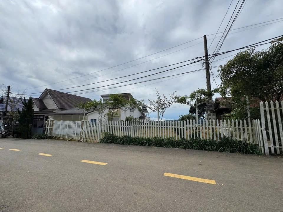 Đất Góc 2 Mặt Tiền Mănglin - Đà Lạt 264m² - Giá Tốt Nhất