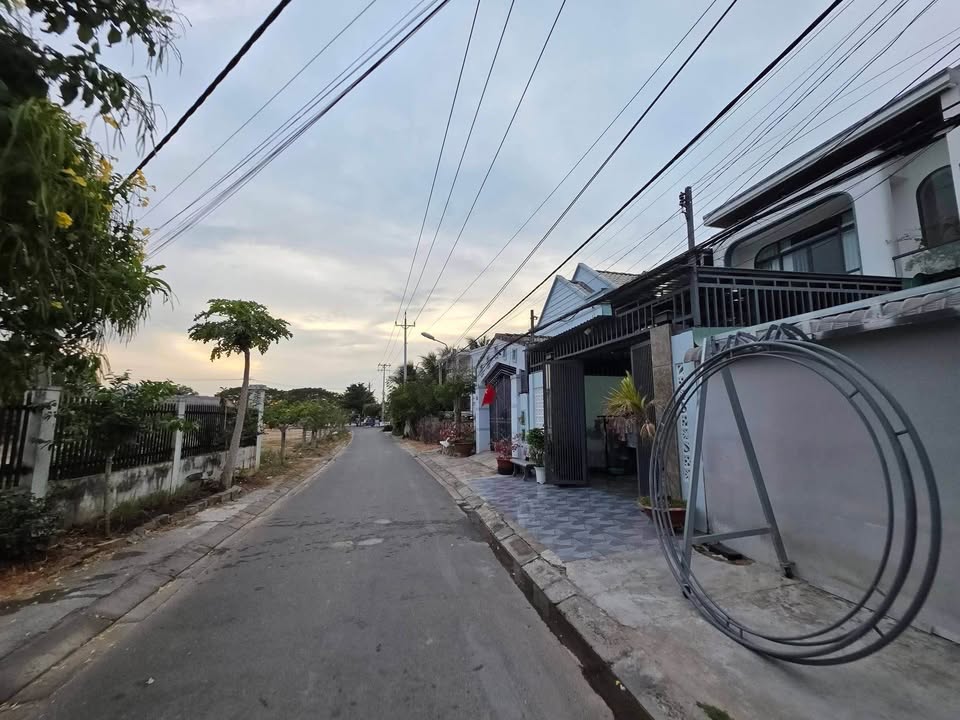 Đất Nền Sổ Đỏ 100m² Phong Nẫm, Phan Thiết - Giá 690 Triệu