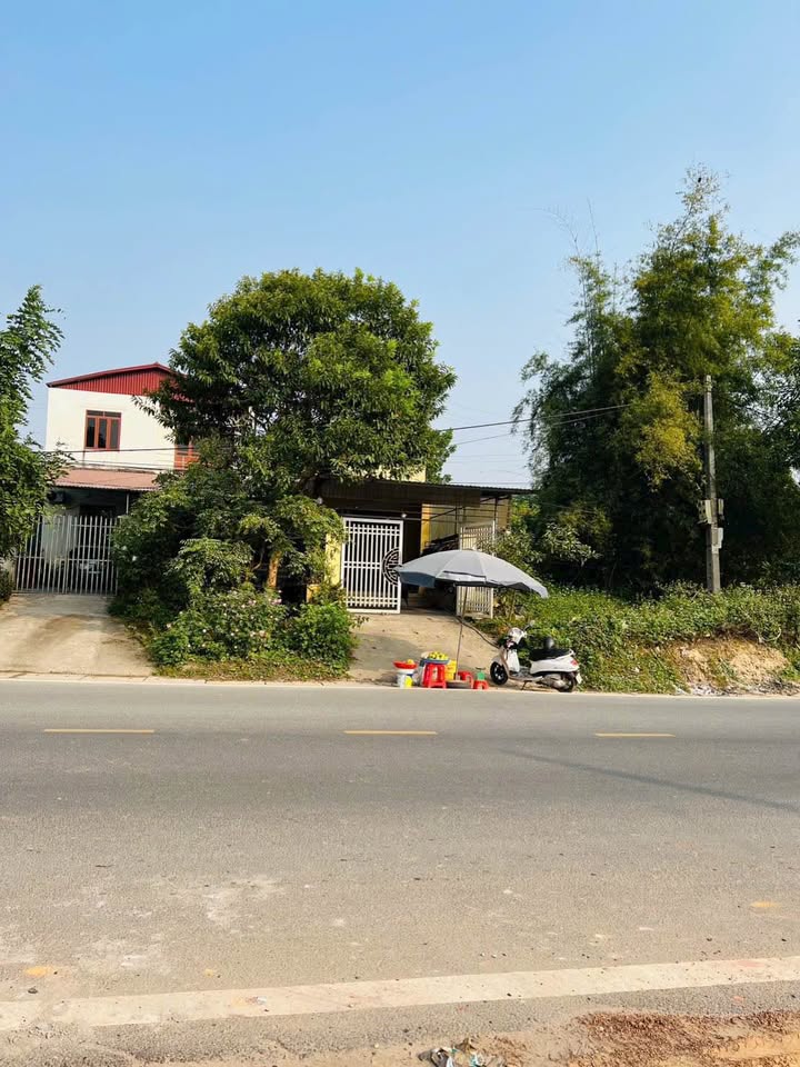 Nhà mặt tiền Thịnh Đức 200m² giá 1.9 tỷ - Vị trí đắc địa kinh doanh ngay!