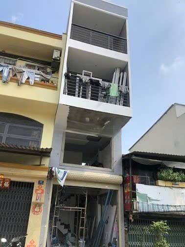 Nhà MT Võ Văn Kiệt, P7, Q6 - 24m² - 16 Triệu/Tháng - Sẵn Sàng Kinh Doanh/Ở