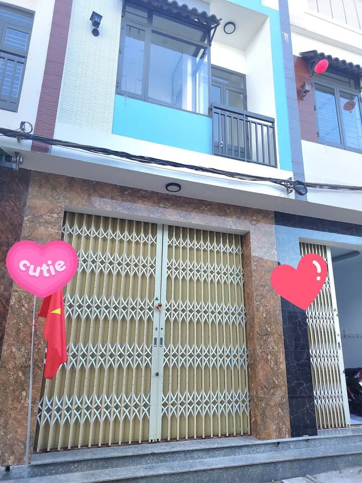 Nhà 2 tầng P. Bùi Thị Xuân 42m² - Giá chỉ 1.2 tỷ, ô tô vào tận nhà!