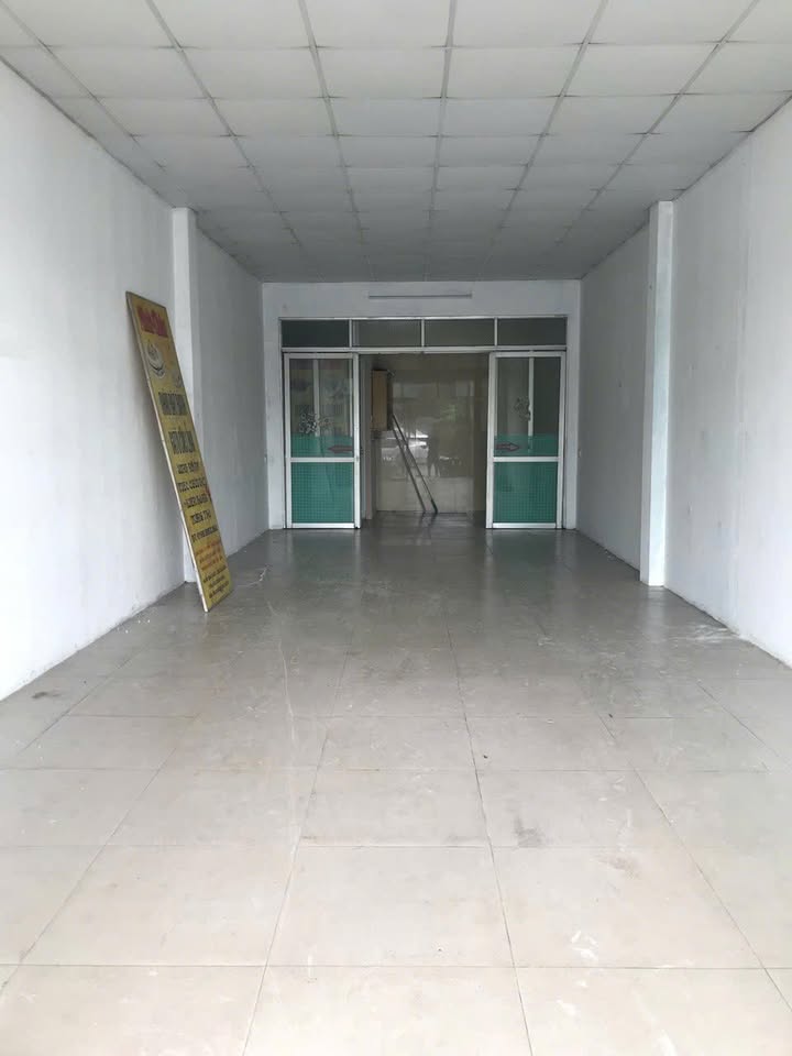 Cho thuê mặt bằng kinh doanh 45m² Nguyễn Văn Linh, Long Biên - Giá 6 triệu