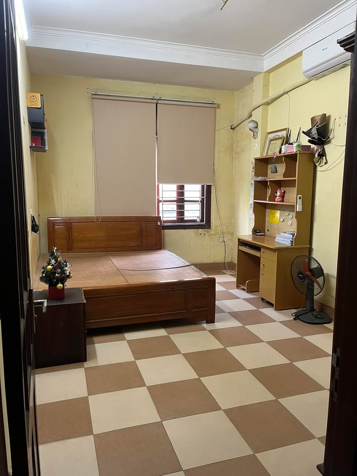 Thuê phòng trọ Minh Khai 20m² giá 2.5 triệu - Vị trí trung tâm, an ninh tốt!