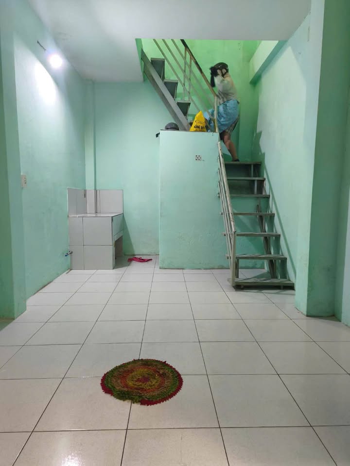 Nhà trọ Hẻm 935 HTP Q7 18m² giá 3 triệu - Sẵn sàng ở ngay!