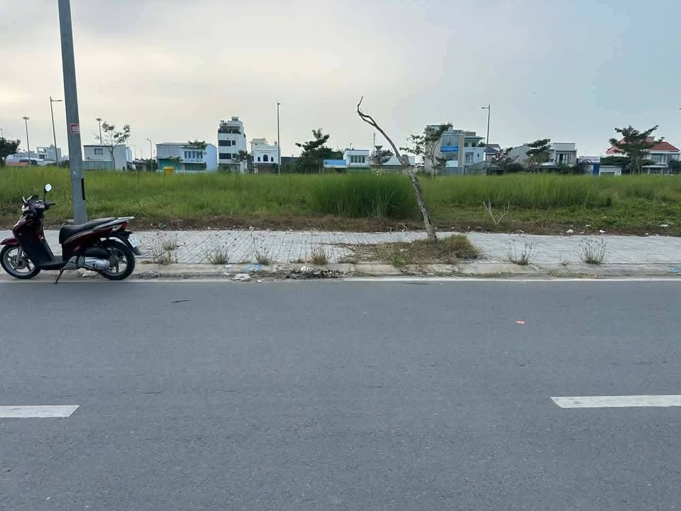 Đất nền GolDencity Long Xuyên 120m² - Tiềm năng tăng giá!