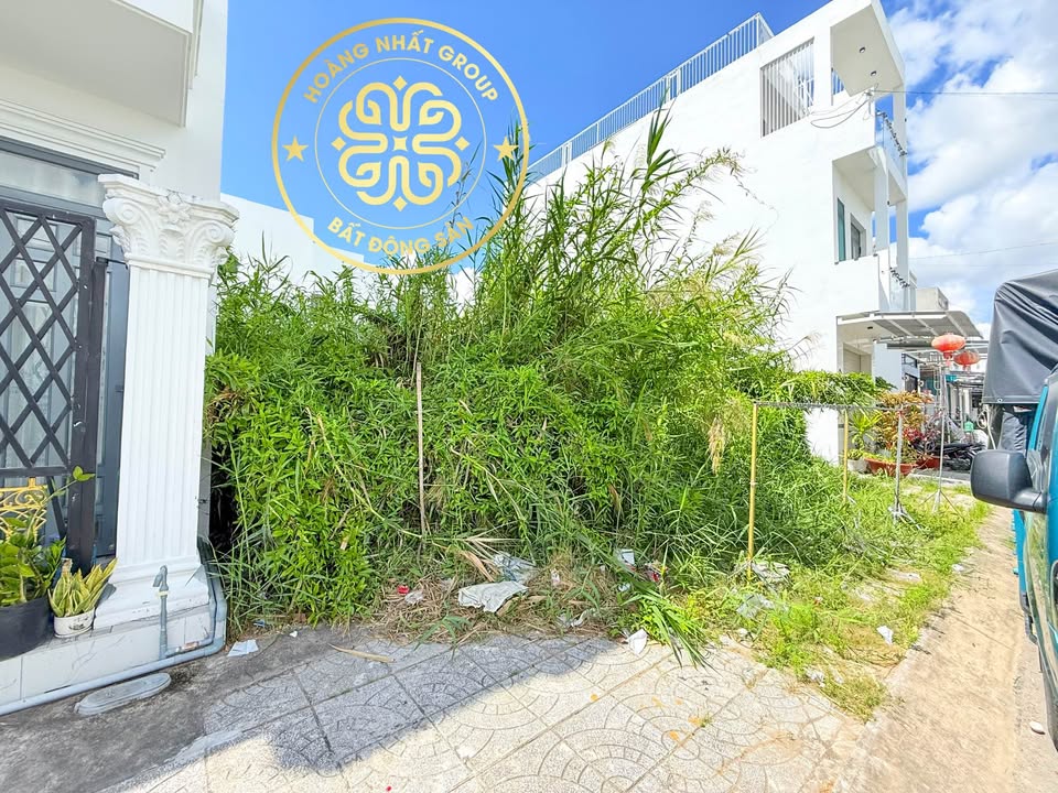 Đất nền Cà Mau 60m² giá 1 tỷ - Sổ đỏ chính chủ, tiềm năng sinh lời!