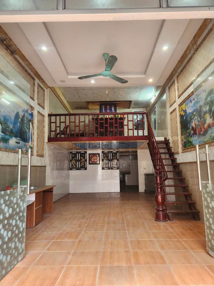 Nhà 65.6m² Cẩm Phả, Quảng Ninh Hướng Đông - Sổ Hồng Chính Chủ, Sẵn Sàng Về Ở