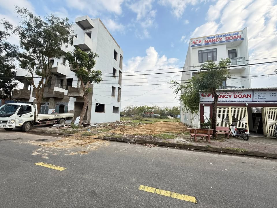 Đất nền Nam Trân, Hải Châu, Đà Nẵng 151.2m² - Tiềm năng tăng giá vượt trội!