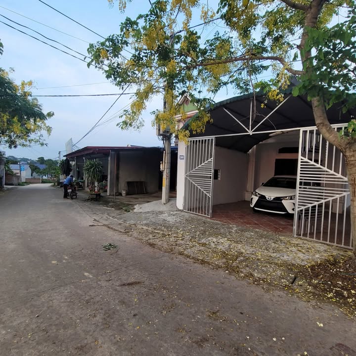 Đất Nền Sóc Sơn 279m² Trục Chính Kinh Doanh - Tặng Nhà & 124m² Đất