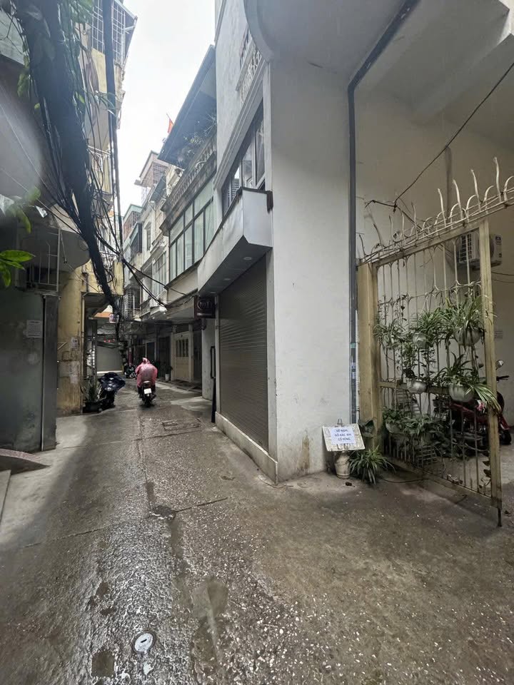 Nhà Mặt Phố Thịnh Quang 42m² - Ô Tô Đỗ Cửa - Kinh Doanh Đỉnh Cao