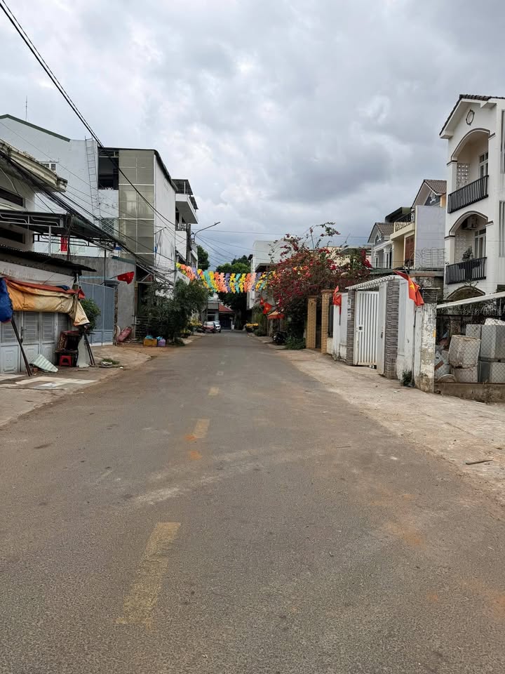 Mặt Tiền Phùng Chí Kiên BMT - Kinh Doanh Đỉnh Cao 4x20m, Sổ Hồng Riêng