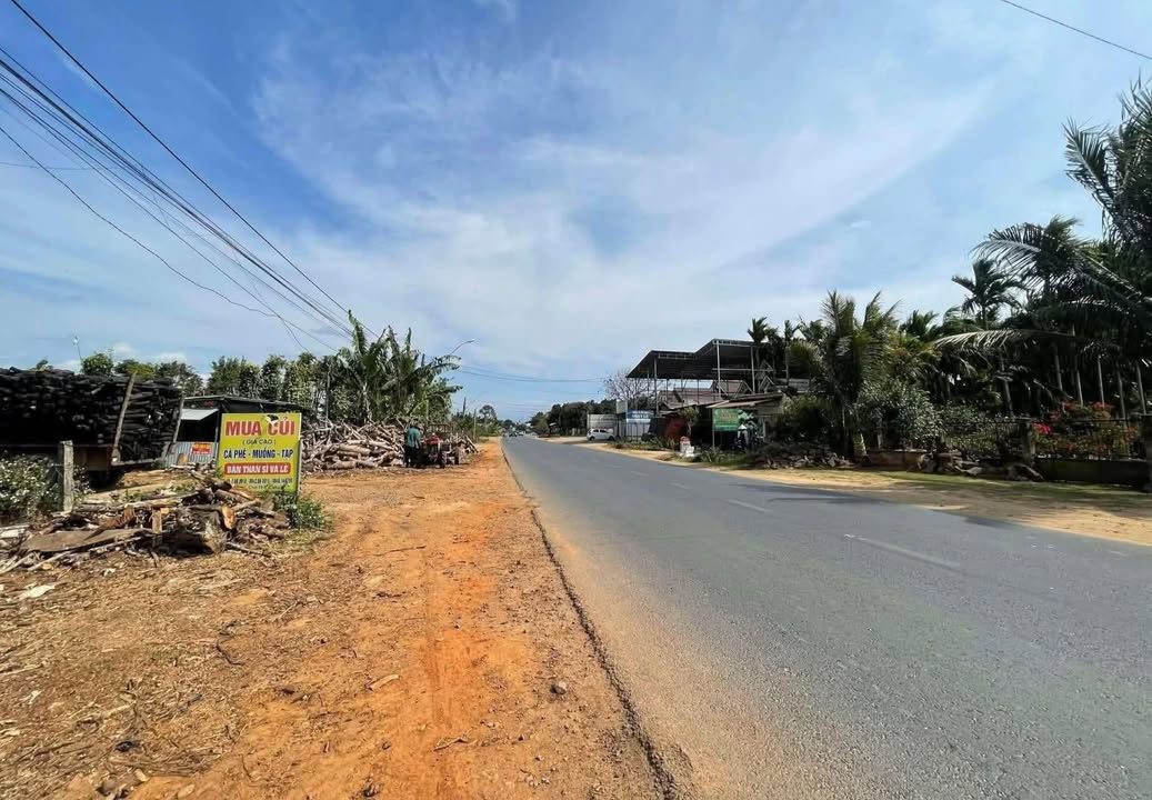 Đất mặt tiền Quốc lộ 27 Cư Kuin 420m² - Vị trí đắc địa kinh doanh ngay!