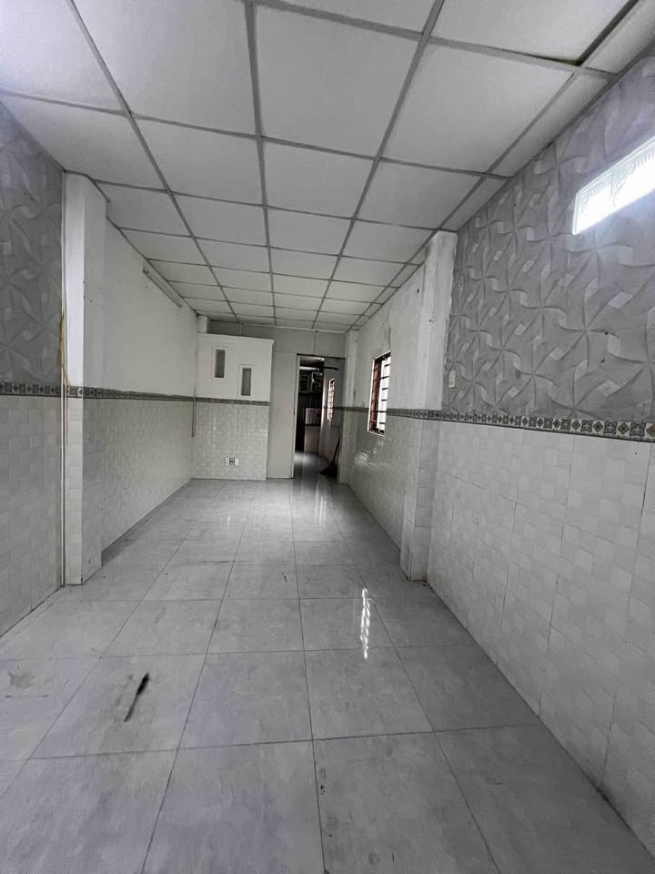 Nhà Lô Góc Đặng Văn Lãnh, Phan Thiết - 140m² Kinh Doanh/Ở, Giá 5 Triệu/Tháng