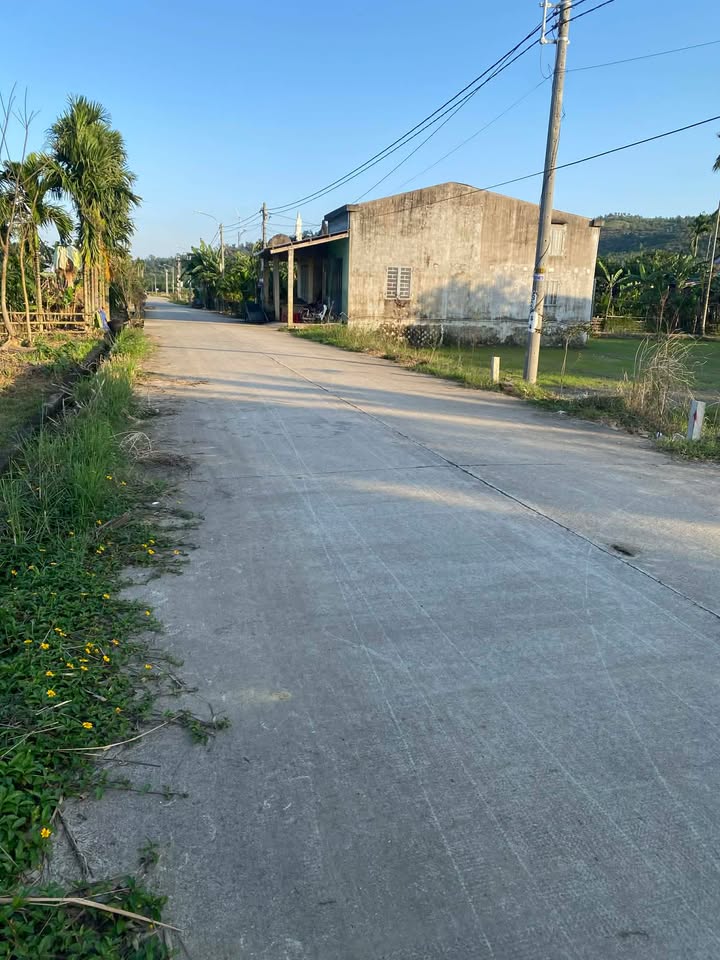 Đất Nền Duy Trinh 115m² - Sổ Hồng Sẵn Sàng, Giá 4xx Triệu