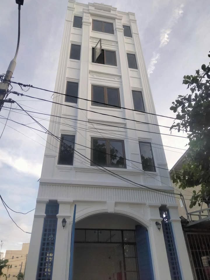 Tòa Căn Hộ 5 Tầng Biển Sơn Trà Đà Nẵng - 100m² Giá 11.5 Tỷ