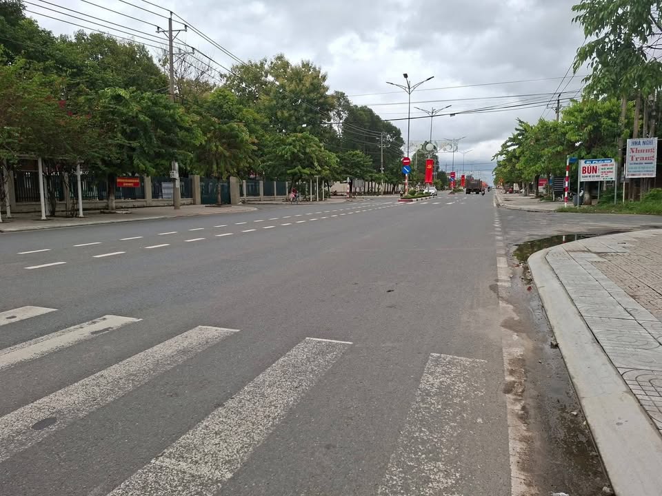 Đất nền Tân Biên 840m² Sổ đỏ chính chủ – Giá chỉ 2.352 tỷ!