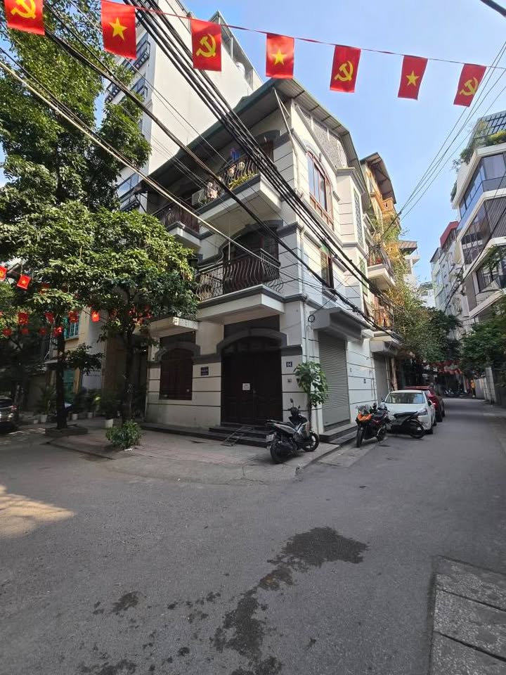 Nhà phố Linh Lang, Ba Đình 80m² x 5 tầng - Mặt tiền kinh doanh đắc địa!