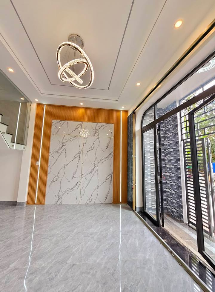 Nhà 1 Trệt 1 Lầu 85m² Ngang 5.15m - Phường 9, Cà Mau - 2.x Tỷ