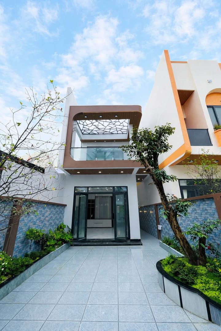 Nhà Lầu 3PN Hướng Tây - Ấp 3, Trung An, Chợ Gạo - 2.95 Tỷ