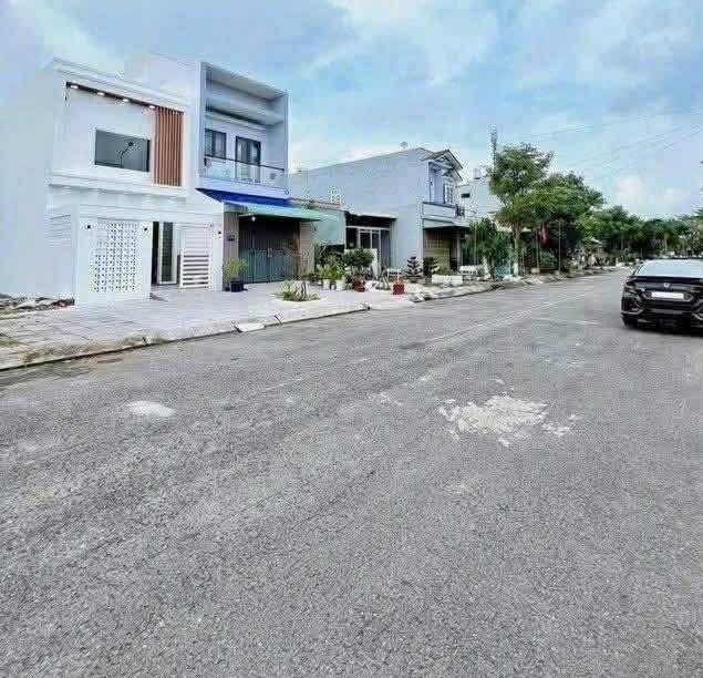 Nhà Phố KDC Bình Nhựt Cần Thơ 4.29 tỷ - Mặt tiền kinh doanh!