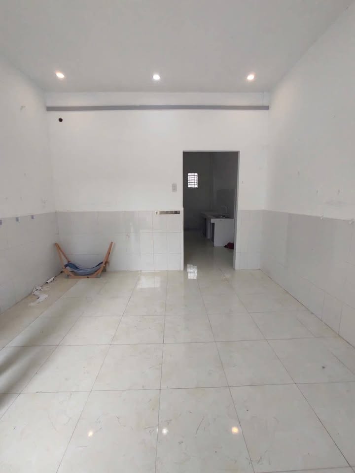 Nhà 2 Mặt Tiền Kinh Doanh Đường 30/4, Ninh Kiều - 40m², 1.3 Tỷ