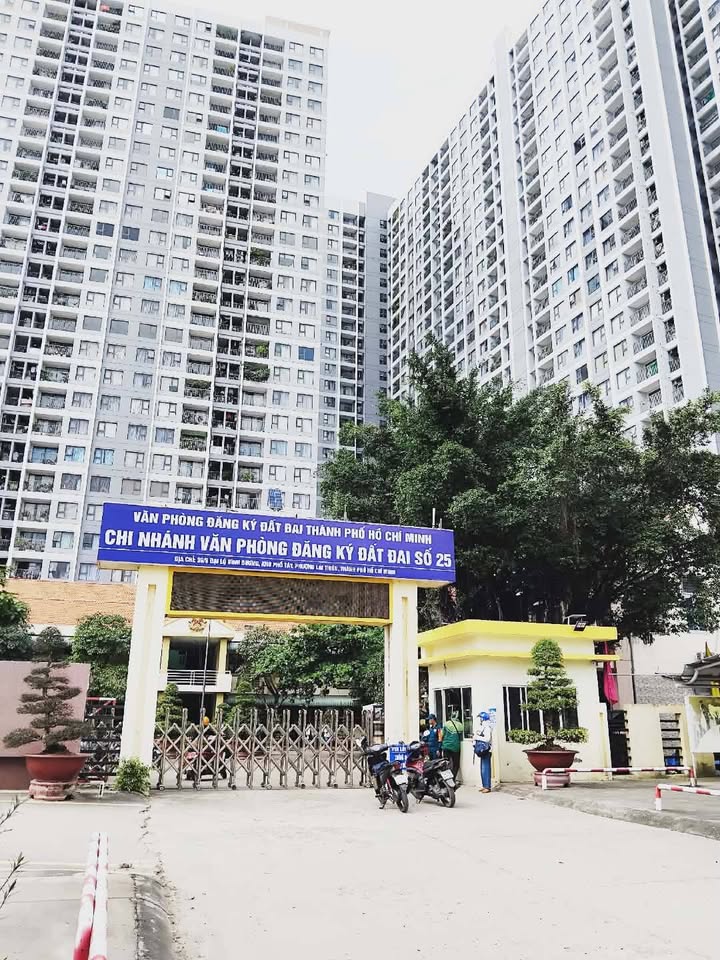 Nhà 40m² Thổ Cư Sổ Hồng Riêng - Sát QL13, Thuận An Giá 2.6 Tỷ