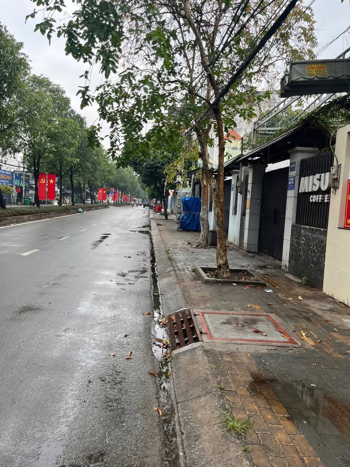 Nhà Thủ Đức 102m² 6 phòng trọ - Đầu tư sinh lời ngay 5.9 tỷ!