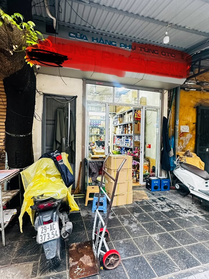 Nhà Mặt Phố Lê Gia Đỉnh - Hai Bà Trưng 30m² Giá 12.5 Tỷ - Kinh Doanh Sầm Uất