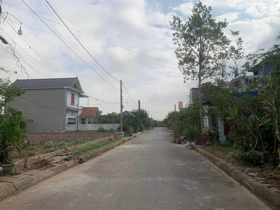 Căn hộ Tổ 8 An Dương 95m² giá thỏa thuận - Bàn giao ngay