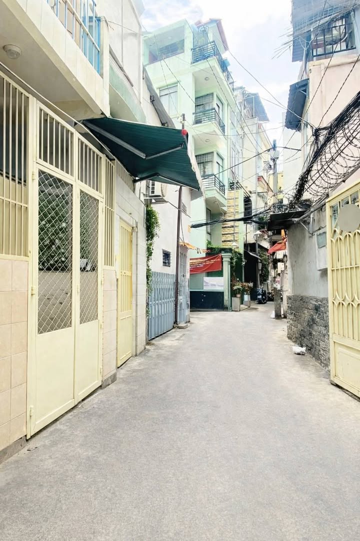 Nhà Tô Hiến Thành, Quận 10 - 30m² Giá 4 Tỷ Hơn, Sẵn Sàng Vào Ở Ngay