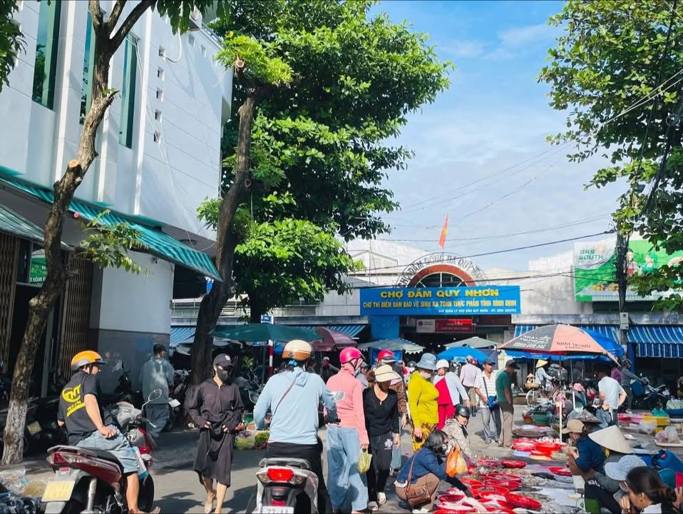 Nhà Mặt Tiền Chợ Đầm Quy Nhơn 80m² - Kinh Doanh Sầm Uất 6.99 Tỷ