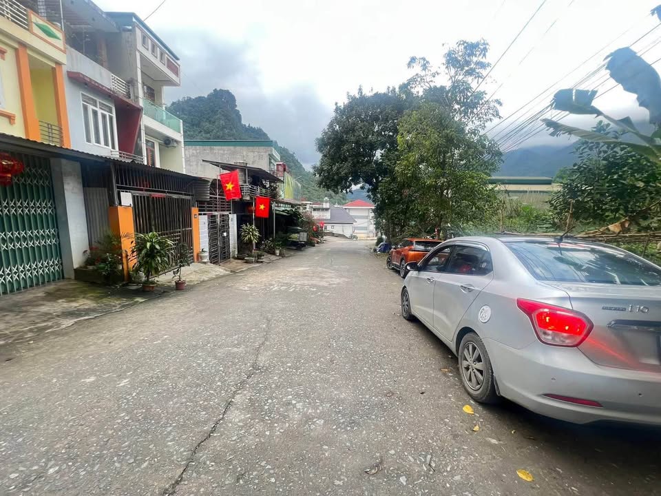 Bán đất Lê Chân, TP Hà Giang 150m² (100m² thổ cư) - Giá hơn 2 tỷ