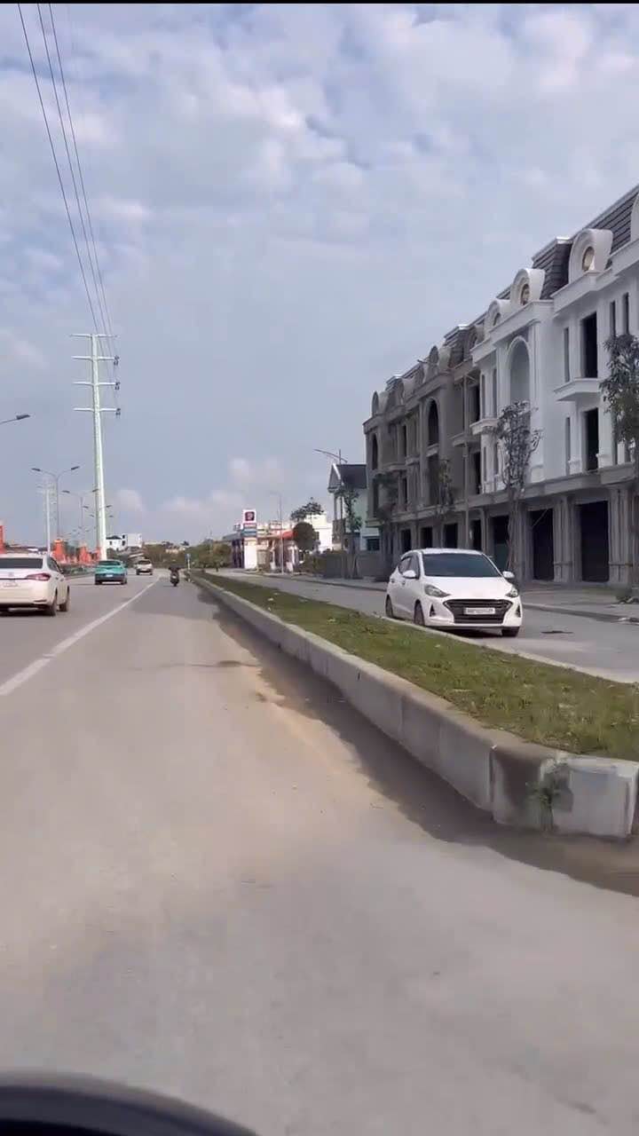 Nhà Mặt Tiền Đường Đôi 39m Rừng Thông - 118.5m² Hướng Bắc - Giá 6 Tỷ