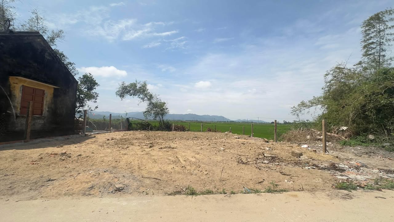 Đất nền Đông Hòa 75m² ven biển - Sổ đỏ chính chủ!