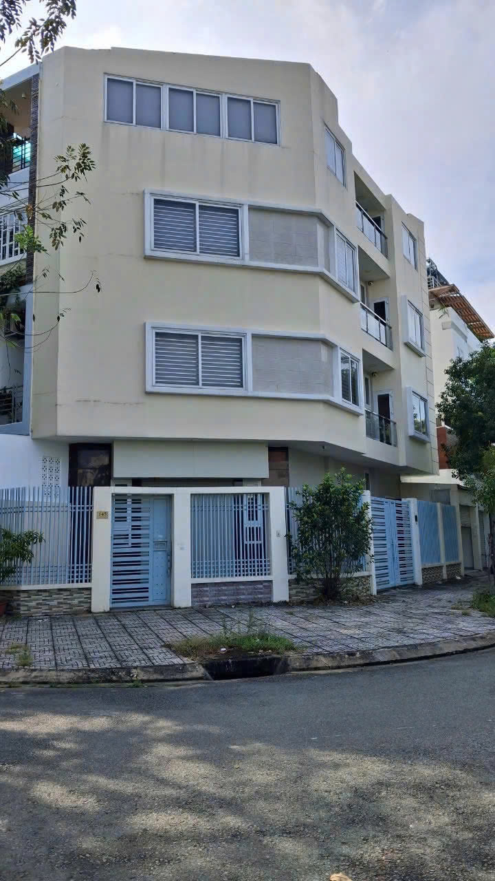 Nhà Góc 2 Mặt Tiền Đường Số 30, Quận 7 - 102m², 26 Tỷ