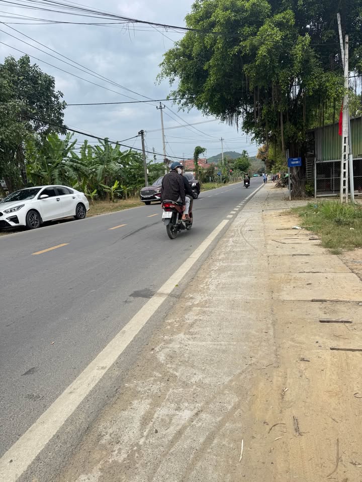 Nhà phố Diên Khánh 470m² giá 2.8 tỷ - Mặt tiền kinh doanh!