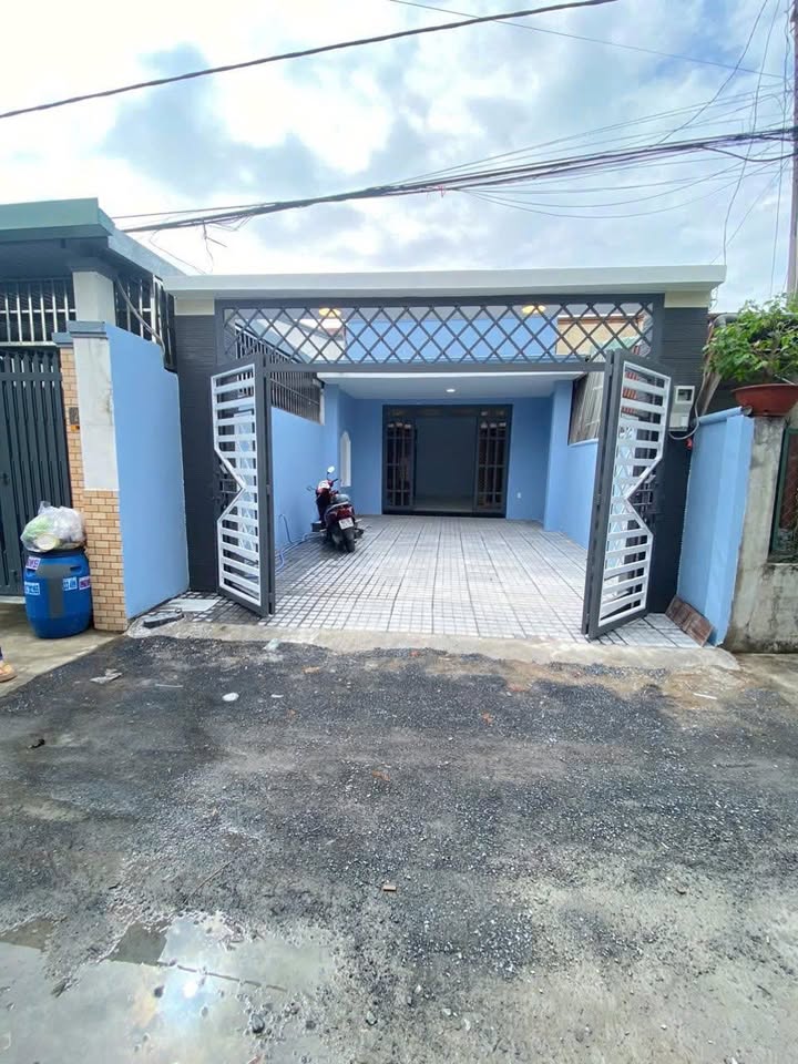 Nhà riêng Dĩ An 140m² - Ô tô vào tận nhà!