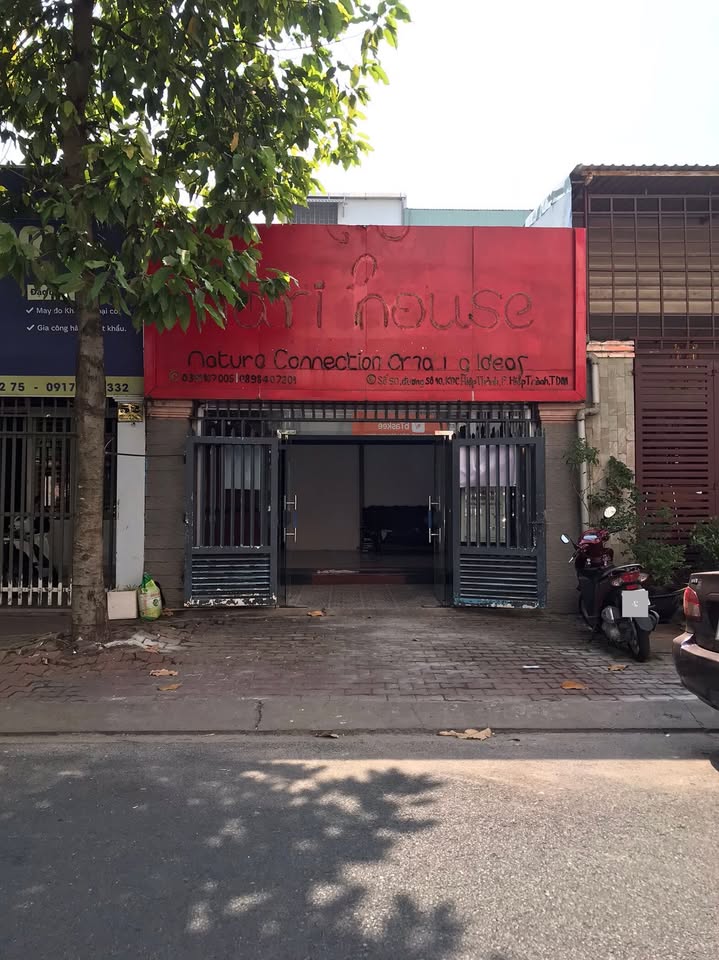 Nhà 1 Trệt 1 Lầu Lửng 100m² Hẻm Xe Hơi 7 Tỷ - KDC Hiệp Thành 3, Thủ Dầu Một