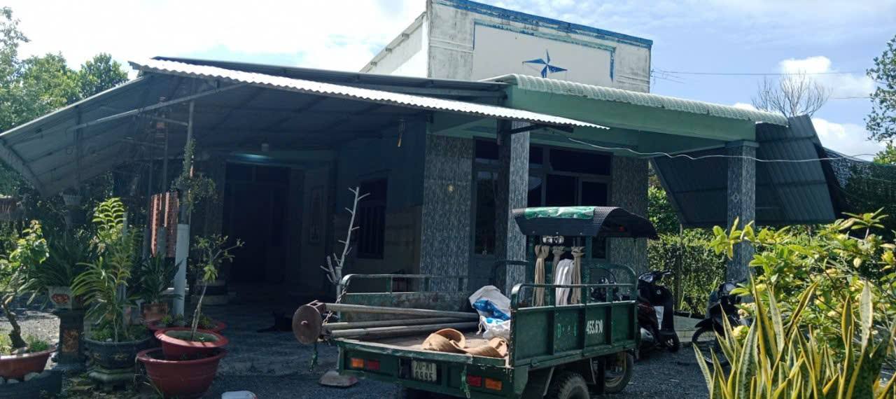 Nhà 900m² Trảng Bàng, Tây Ninh - Giá 135 Tỷ, Sổ Hồng Riêng