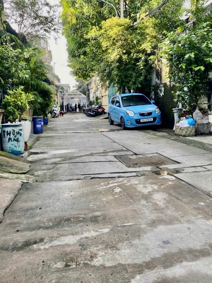 Đất Nền Hương Lộ 2 Q6 - 200m² - 10 Tỷ - 10PN Trọ Thu Nhập Ổn Định