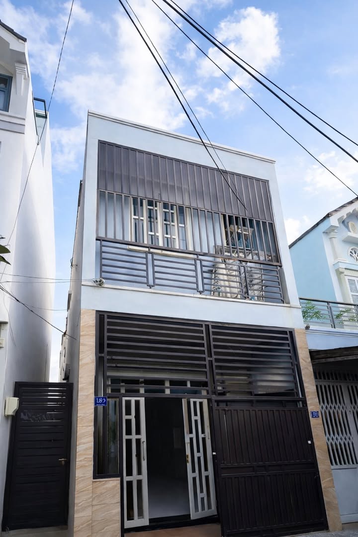 Nhà 2 Tầng Hiệp Bình Phước 40m² - Sẵn sàng ở ngay, 3.7 tỷ!