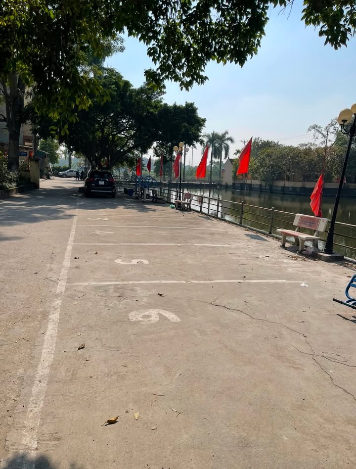 Bán đất nền 76m² Dương Xá, Gia Lâm - Sổ đỏ chính chủ, giá 3.x tỷ