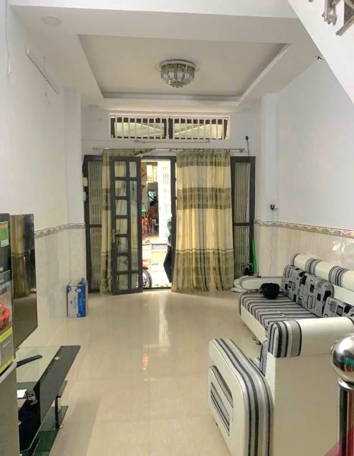 Nhà 3 Tầng Hương Lộ 2, Bình Tân - 4 Tỷ, Hẻm Xe Tải Rộng