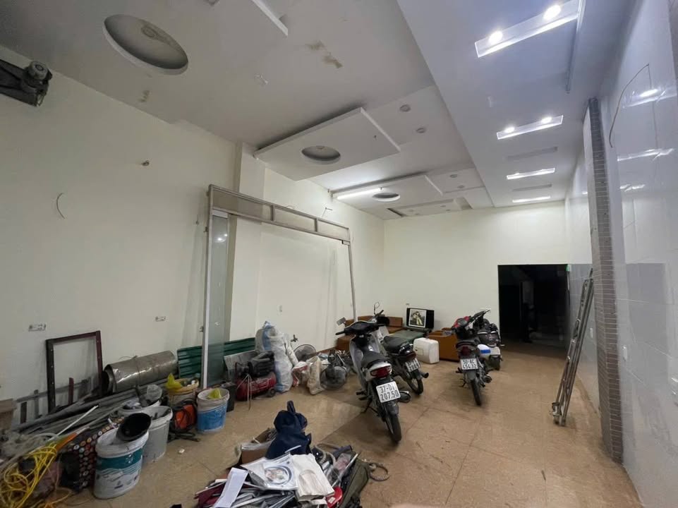 Thuê mặt bằng Ngô Gia Tự Vinh 40m² - Vị trí đắc địa kinh doanh ngay!